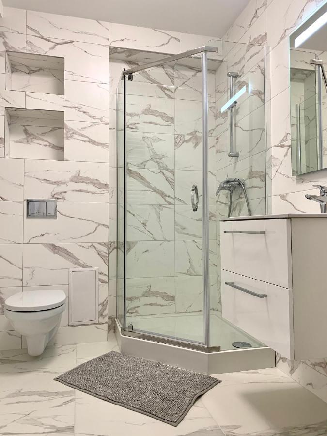Apartament Pietrowy W Centrum Klodzka Z Darmowym Parkingiem Klodzko Ngoại thất bức ảnh